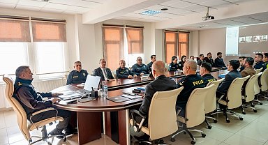 Yılbaşı öncesi emniyette güvenlik masası kuruldu