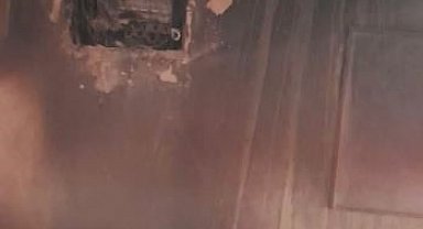 Yıldırım düşen camide başlayan yangın ucuz atlatıldı