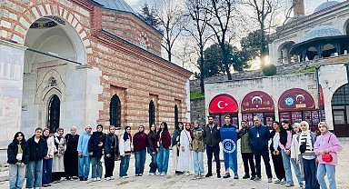 Yıldırımlı gençler Bursa'yı keşfediyor