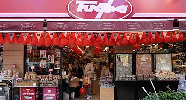 Yılın son günü kuruyemişçilerde adım atacak yer kalmadı