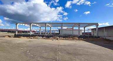 Yıllık 5 milyon kutu kedi-köpek maması üretim kapasitesine sahip olacak tesisinde çalışmalar sürüyor