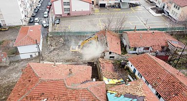 Yozgat'ta metruk binalar yıkılıyor, kentin çehresi değişiyor