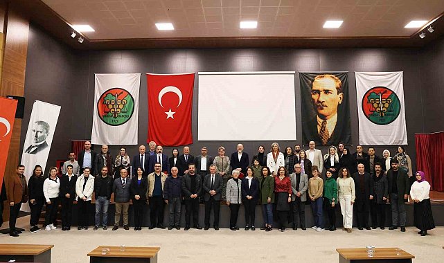 Yunusemre'den yapay zeka söyleşisi