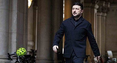 Zelenskiy: "ABD'nin yardımıyla Ukrayna'da 3 ay içinde seçim düzenlenebilir"