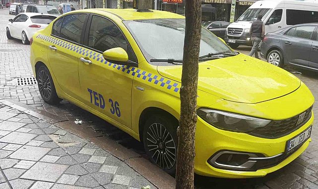 Zeytinburnu'nda taksici bıçaklanarak öldürüldü