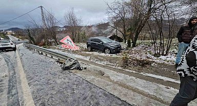 Zonguldak'ta kar yağışı kazayı beraberinde getirdi: 2 kişi yaralandı