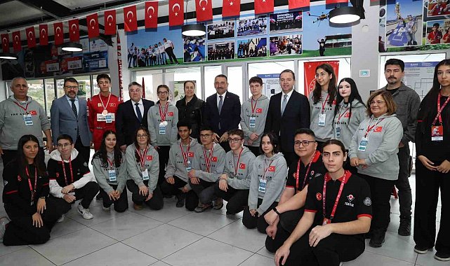 Zonguldak'ta öğrencilere yerli ve milli teknolojiler tanıtıldı