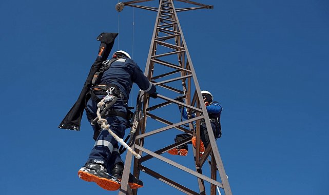 Zorlu coğrafyada büyük başarı: Aras Elektrik tüketici memnuniyetinde zirvede