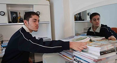 18 günlükken uzuvlarını kaybeden genç azmiyle örnek oluyor