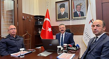 25 yıllık Vali Hüseyin Aksoy'dan veda konuşması