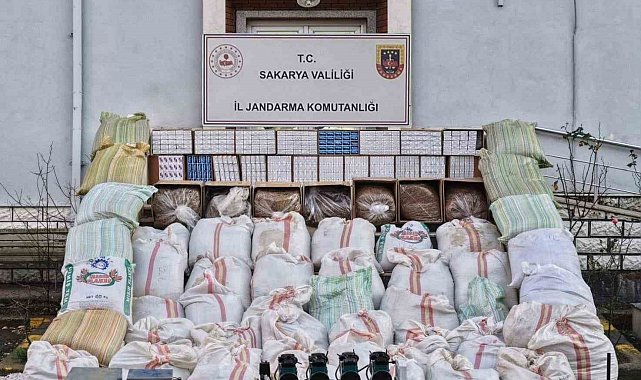 3 ton tütünün ele geçirildiği kaçakçılık operasyonunda 4 şüpheli gözaltına alındı