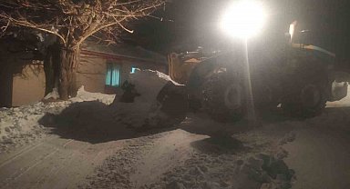 4 gündür mahsur kalan vatandaş evine ulaştırıldı