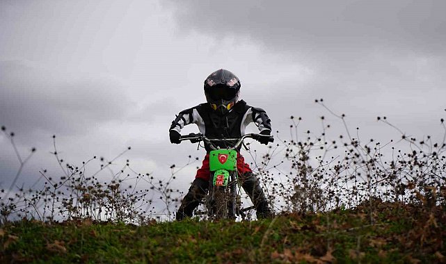 5 yaşındaki Ertuğrul'un motosiklet hikayesi Kur'an-ı Kerim ile başladı