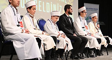 71 öğrencinin hafızlık gururu taçlandırıldı