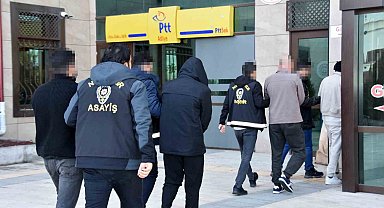 8 milyon TL'lik vurgun yapan sahte polis ve savcılar yakalandı