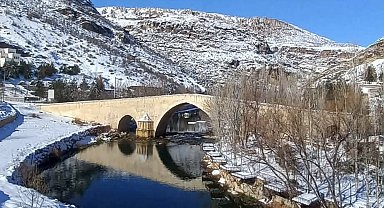 847 yıllık Haburman Köprüsü, ilk günkü ihtişamı ile ayakta