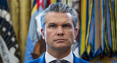 ABD Savunma Bakanı Hegseth: "Yaklaşık 200 ABD askeri Maduro'yu yakalamak için Karakas'a girdi"