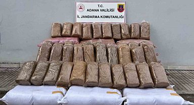 Adana'da bin 140 kilogram kaçak tütün ele geçirildi