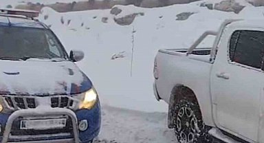 Adıyaman'da dağda mahsur kalan iki çoban ve 800 küçükbaş hayvan kurtarıldı