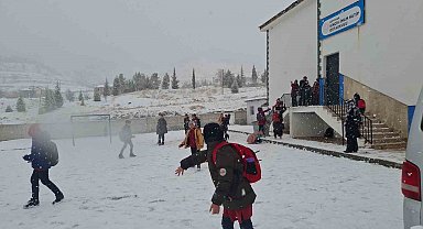 Adıyaman'ın 3 ilçesinde okullar tatil edildi