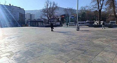 Afyonkarahisar buz kesti