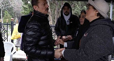 Ahmet Minguzzi ölüm yıl dönümünde kabri başında anıldı