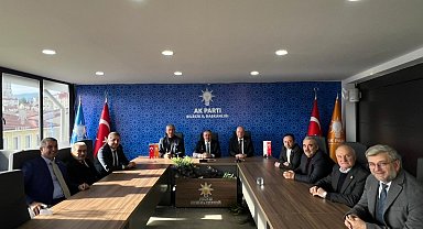AK Parti Bilecik teşkilatı İl Genel Meclisi üyeleriyle bir araya geldi