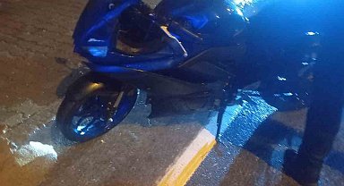 Alanya'da kontrolden çıkan motosiklet devrildi: 1 ölü