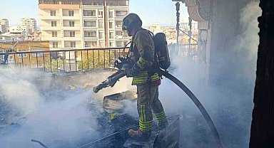 Alevlere teslim olan evinden çıkmak isteyen şahıs yaralandı