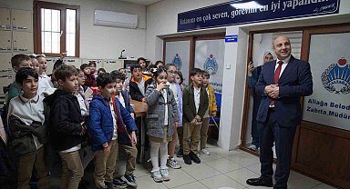 Aliağa Belediyesi Zabıta Müdürlüğü minik misafirlerini ağırladı