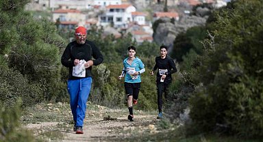 Aliağa, Türkiye Oryantiring Şampiyonası'na ev sahipliği yaptı