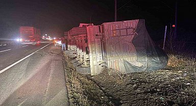 Alkollü tır sürücüsü trafik güvenliğini tehlikeye soktu