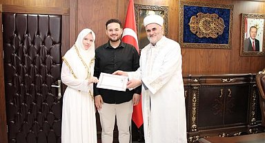 Alman Anna, Amasya'da Müslüman oldu