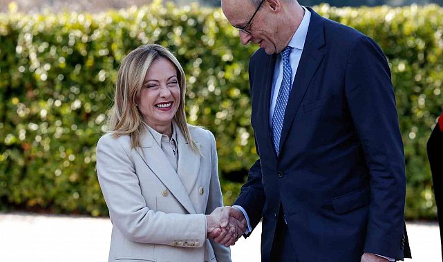 Almanya Başbakanı Merz: "Avrupa, Arktik'in savunması için daha fazlasını yapmalı ve yapacak"