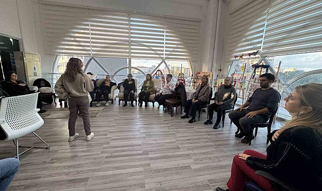 Alzheimer hastası yakınlarına nefes eğitimi