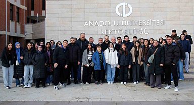 Anadolu Üniversitesi 2025'te 27 bin aday öğrenciyi Eskişehir'de ağırladı