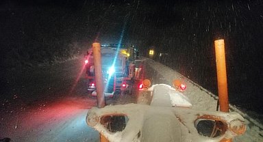 Antalya-Konya karayolunda kar yağışı etkili olmaya başladı