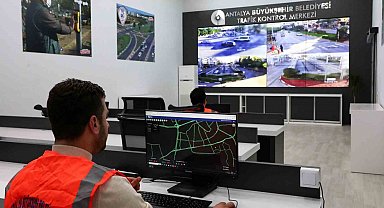 Antalya trafiği 724 takip altında