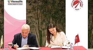 Aras Kargo Kadın Voleybol Takımı'nın resmi sponsoru Viennalife oldu