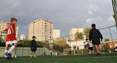 Ataşehir'de kış sporla geçecek: 2026 Kış Spor Eğitimleri başlıyor