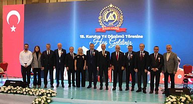 Avrasya Üniversitesi'nin 15. yıldönümü kutlandı