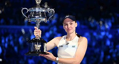 Avustralya Açık tek kadınlarda şampiyon Elena Rybakina