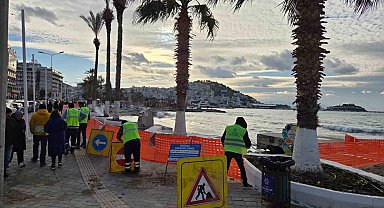 Aydın Büyükşehir Belediyesi tarafından Kuşadası'nda sahil şeridinde çalışma başlatıldı