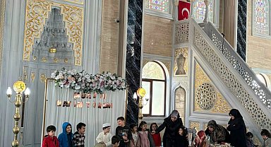 Aydın'da 4-6 yaş Kur'an kursu öğrencisi Yıldırım Kur'an-ı Kerim'i hatmetti