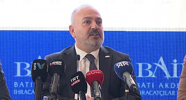 BAİB Başkanı ihracat toplantısında rahatsızlanıp sözlerini yarıda kesmek zorunda kaldı