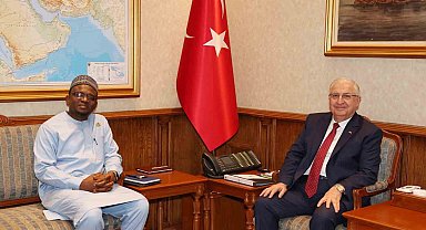 Bakan Güler, Gana'nın Ankara Büyükelçisi Nasiru-Deen'i kabul etti