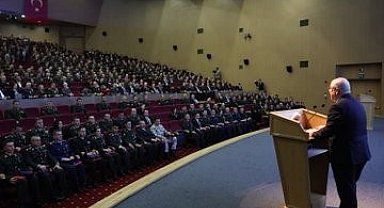 Bakan Güler: "Hiçbir terör örgütünün bölgede kök salmasına müsaade etmeyeceğimizi bir kez daha hatırlatmak istiyorum"