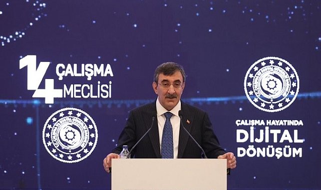 Bakan Işıkhan: "Dijitalleşmeyi daha nitelikli işlerin oluşturulması için büyük bir fırsat olarak görmeliyiz"