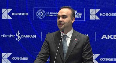 Bakan Kacır: "Etrafı ateş çemberiyle sarılı zor bir coğrafyada yer alan Türkiye, istikrar ve güven adresi olarak fırtınalara göğüs geriyor"