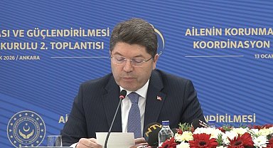 Bakan Tunç: "Başta cinsiyetsizleştirme olmak üzere değerlerimizi aşındırarak yok etmeyi amaçlayan akımlara karşı gerekli tüm önleyici adımları atacağız"